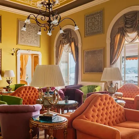 Grand Hotel 5*