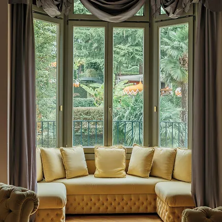 Hotel Grand 5*